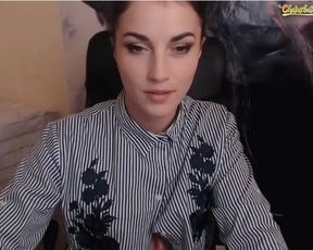 krisveyi  / CrisStuart