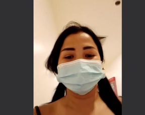 Bella_Nasty getting naked in mall