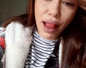 just ELLA webcam show 2020-08-31 19-25-18 104