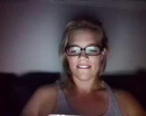 Elisanordic30 masturbate with hitachi in cam recording 2016 Sept 01 112348