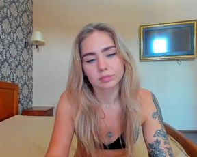 Escasa  cam show 2020-09-19 01-31-32 323