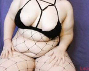 xLadySublimex - BBW Squirts in Fishnet Stockings