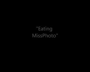 Phot0Ch1k Getting Eaten Out B/G