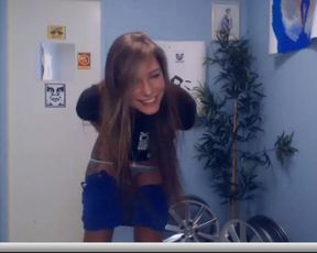 amazingbluesky doggy flash