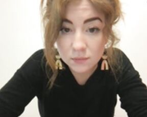 Toriajade1 - Kinky american girl playing while at work