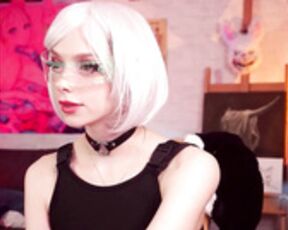 holliwould_ 04/10/21