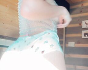 Holy Yoly Tits