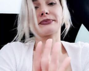 bunny_vic ; romanian still need money 10