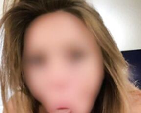 Amateur Hotwife Sarah