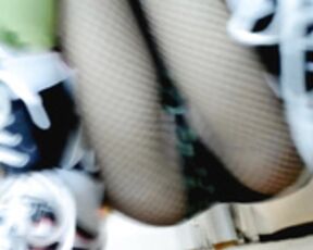 AmyValentine close up camel toe