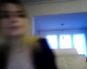Maria lapiedra strips on webcam