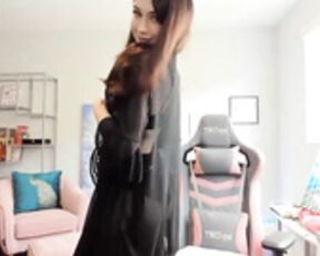 Evelyn Claire - Livestream