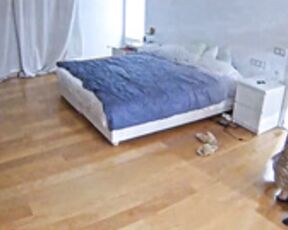 RLC kristy and taylor kiss