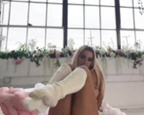 Tana Mongeau/Tanagonewild